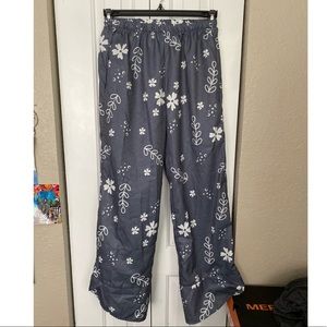 Women’s Pants